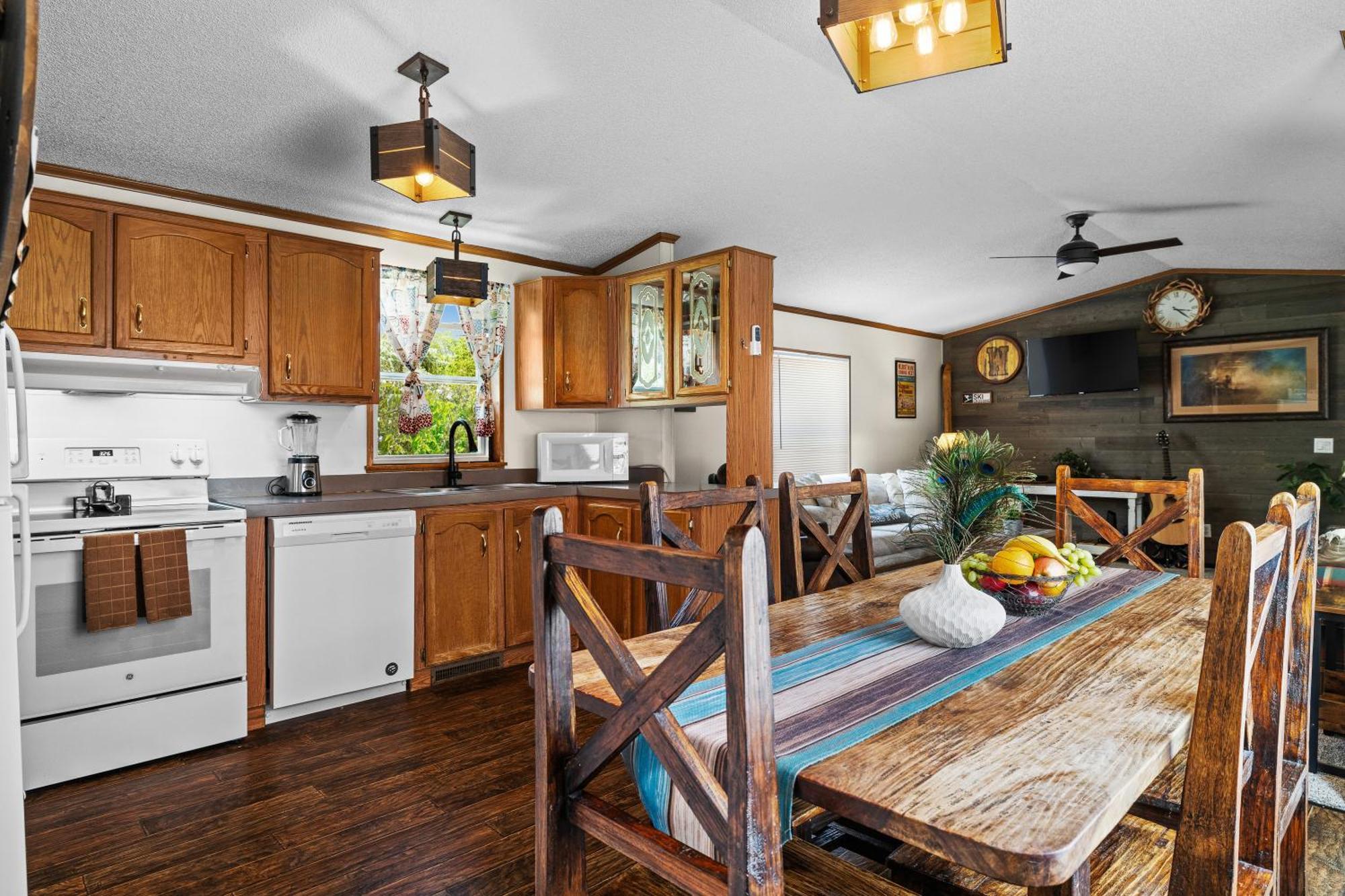 Let'S Go ! Fisherman, Families, Pools One Minute From Your Door, Comfort, Location Perfect, Amenity-Rich, Pup Friendly, Discover An Exceptional Wyoming Stay, Thermopolis River Walk Home At Hot Springs State Park, 'Where Families And Fisherman Stay' Екстер'єр фото
